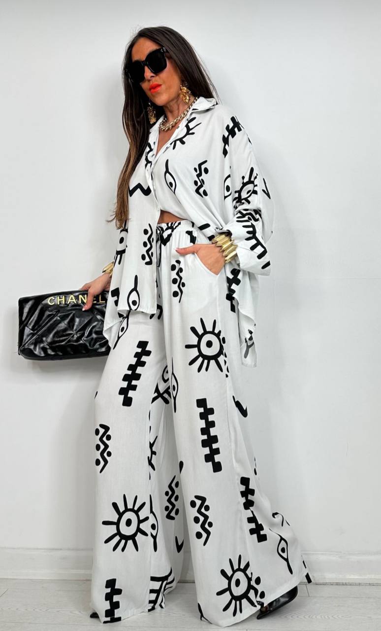 Modern Printed Two-Piece Set (Shirt & Wide-Leg Pants)